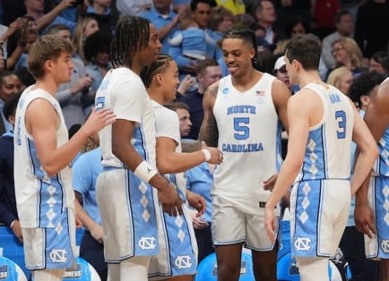 North Carolina Tar Heels forward Armando Bacot (5) celebrates with teammates