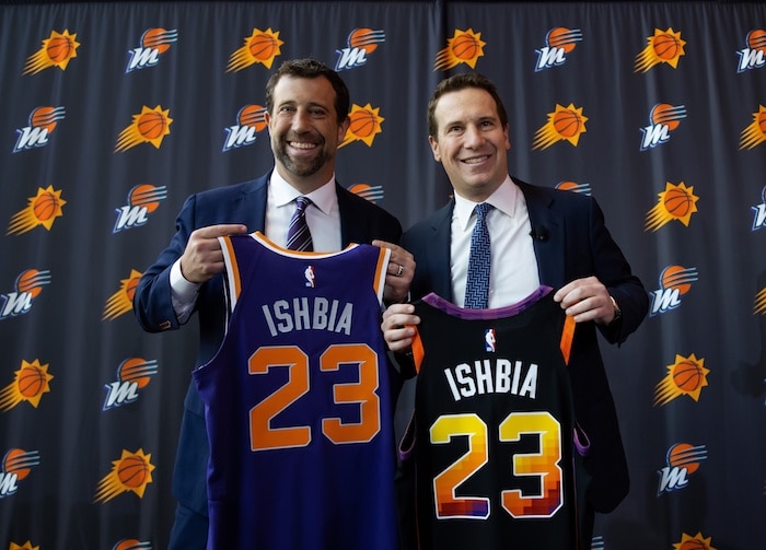 Phoenix Suns owner Mat Ishbia (right) and brother Justin Ishbia