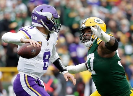 Top 10 NFL Free Agent Quarterbacks in 2024