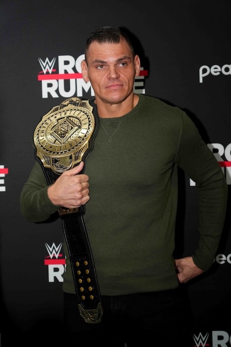 WWE WrestleMania Matches, Odds, & Predictions: Cody Rhodes Favored To Dethrone Roman Reigns