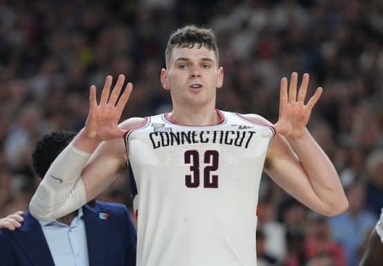 UConn Donovan Clingan