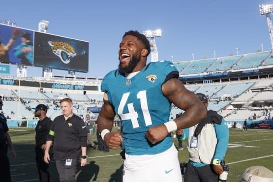 Jacksonville Jaguars outside linebacker Josh Allen (41)