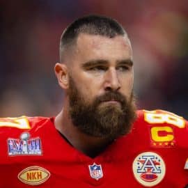 Kansas City Chiefs tight end Travis Kelce (87)