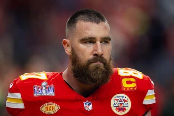 Kansas City Chiefs tight end Travis Kelce (87)