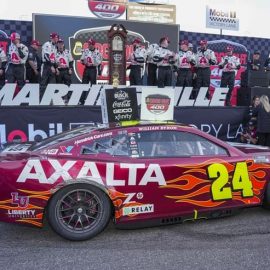 william byron team celebrates martinsville spring win (1)