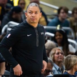 LA Clippers head coach Ty Lue