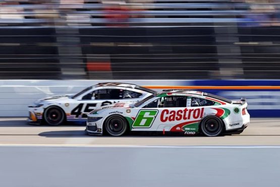 brad keselowski win at darlington spring BET STORY (1)