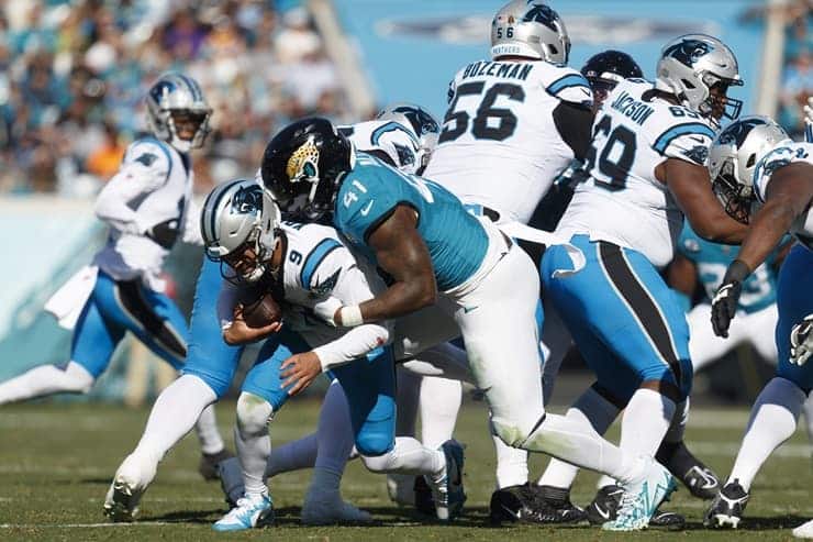bryce young sacked by jaguars (1)