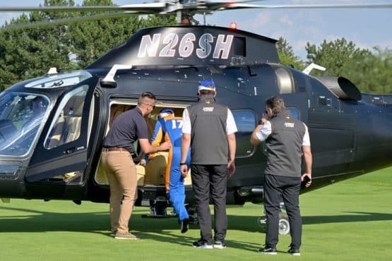 kyle Larson helicopter ride to nc (1)