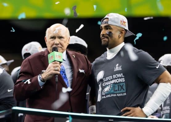 Fox Sports announcer Terry Bradshaw interviews Philadelphia Eagles stands.